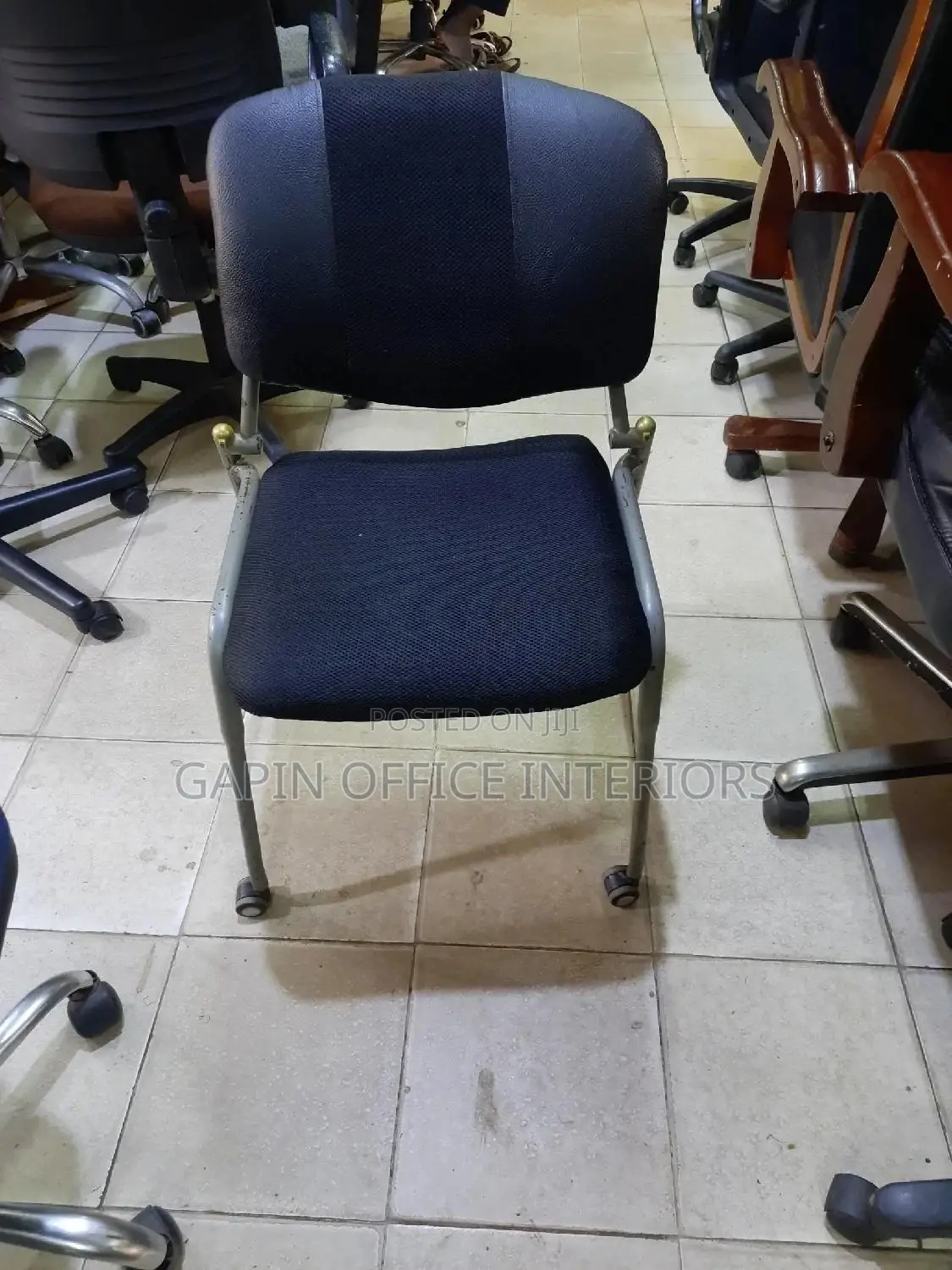 Movable Waiting Chair
