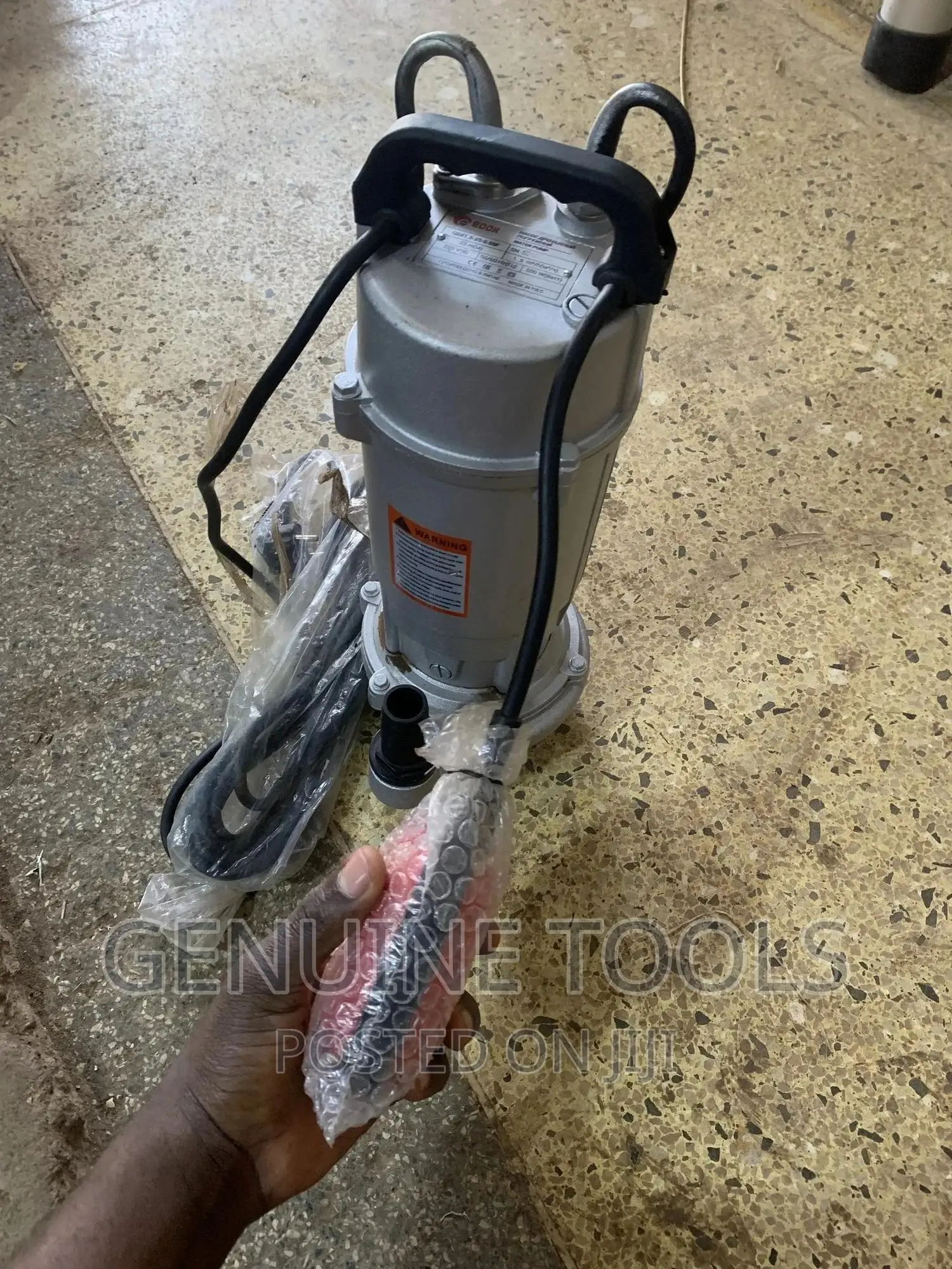 Submissive Water Pumps