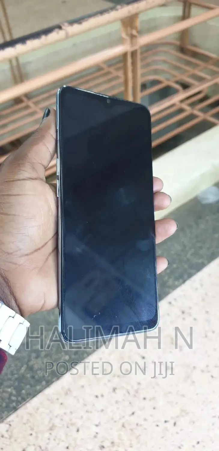 Oppo F15 128 GB Blue
