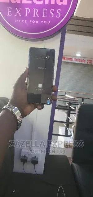 Samsung Galaxy S10 Plus 128 GB Black