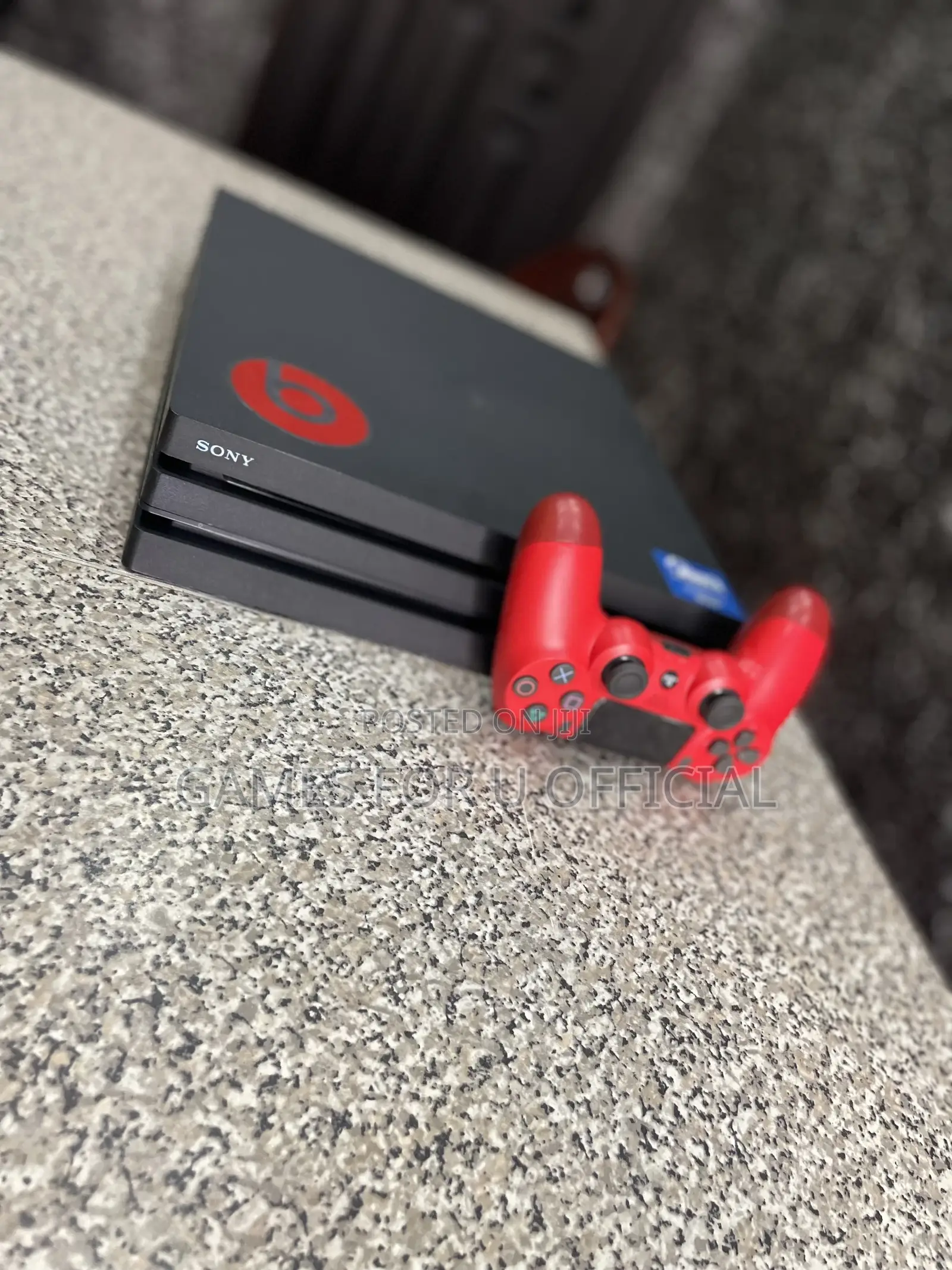 UK Used Ps4 PRO Unchipped