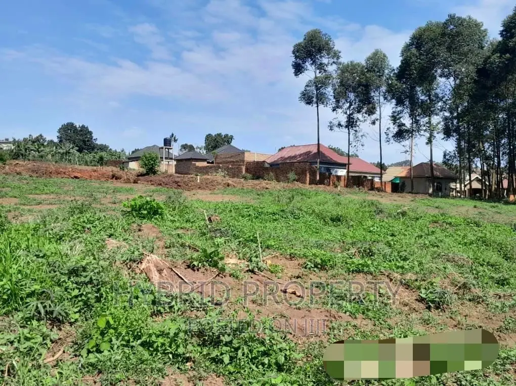 Prime Plots For Sale At Kayunga~Wakiso Land Estate~Hoima Rd.