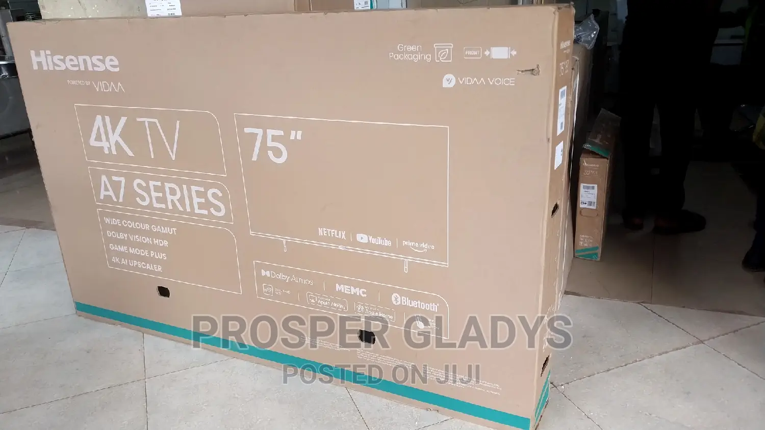 75 Hisense Smart Uhd Flat Screen Flameless.