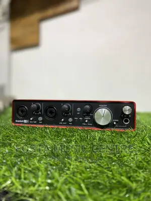 Focusrite 2i4 Sound Card