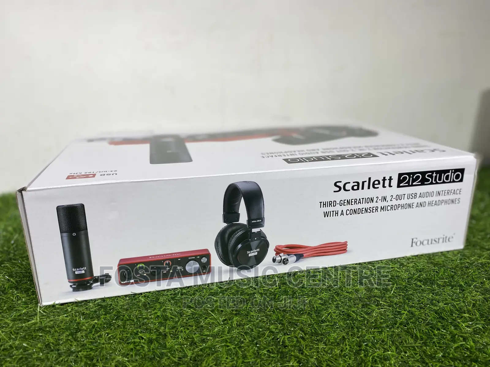 Focusrite 2i2 Studio Bundle