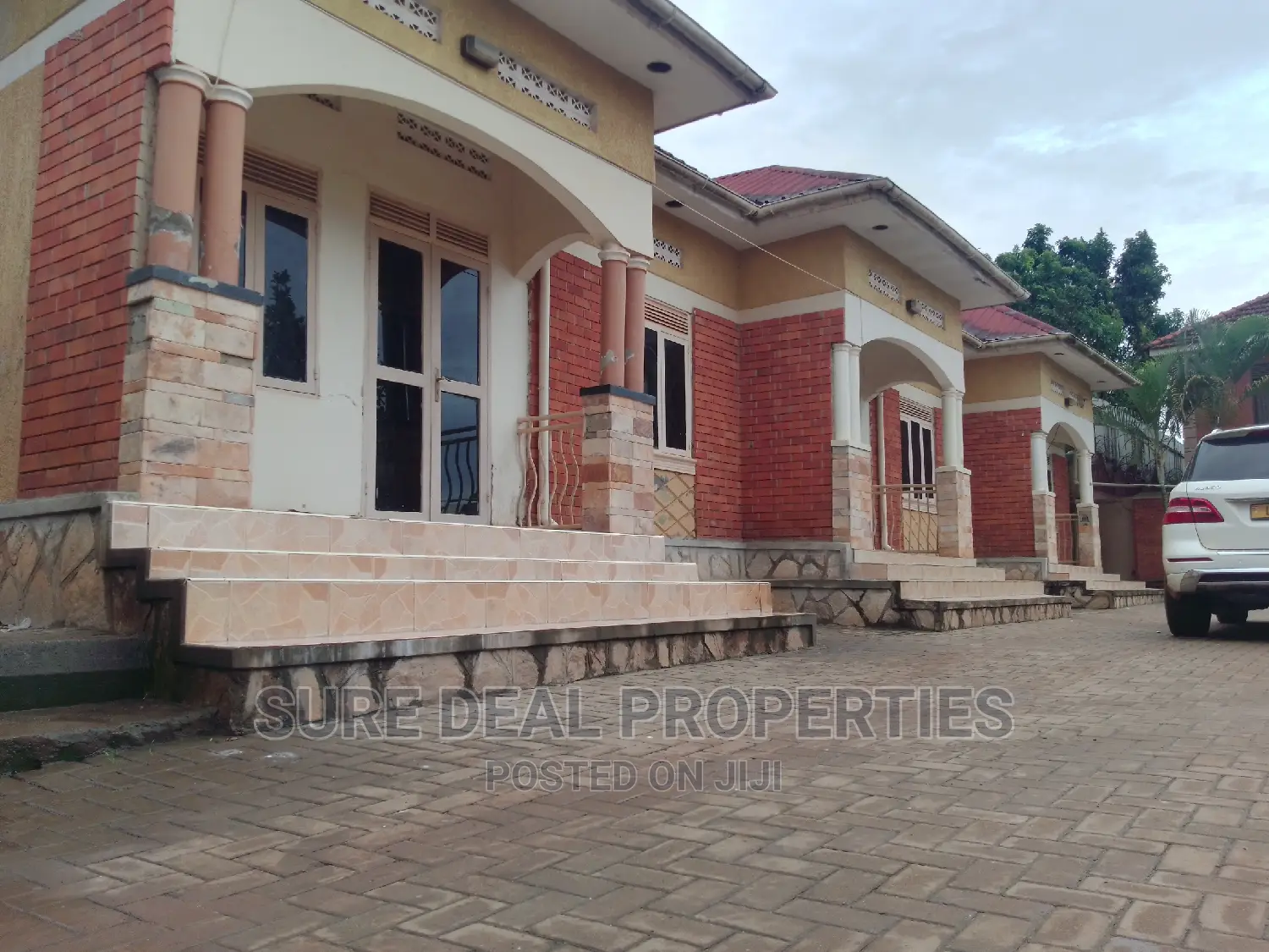 2bdrm House in Naalya Estate, Kira for sale