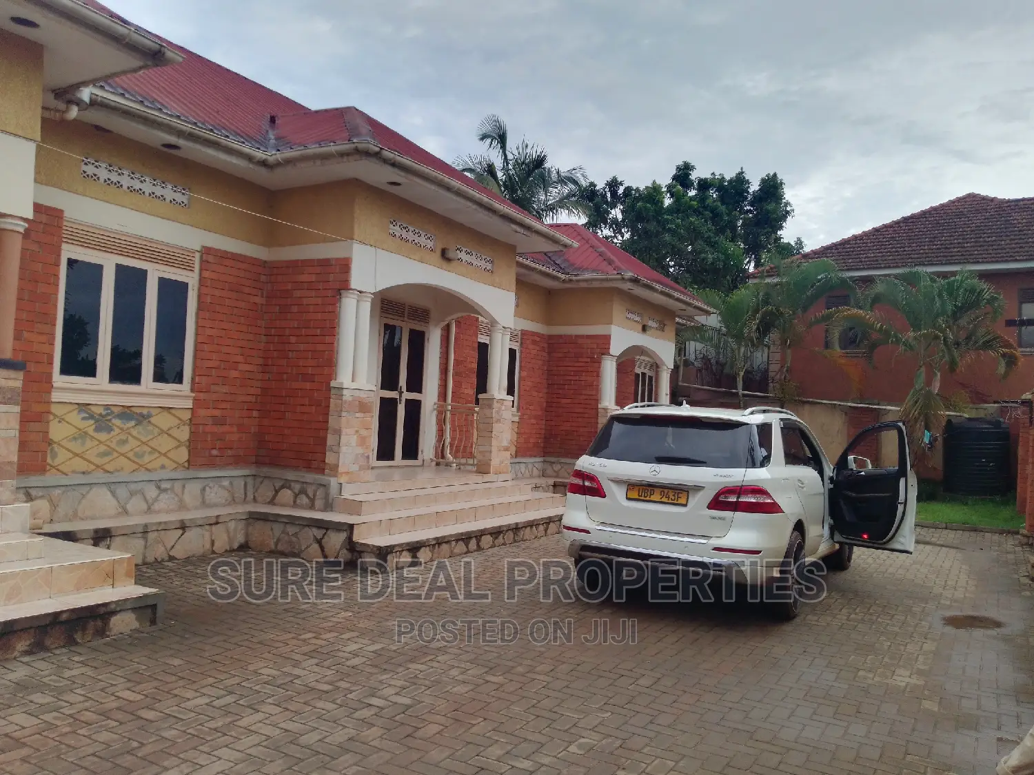 2bdrm House in Naalya Estate, Kira for sale