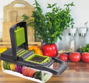 Multifunctional 12 in 1 Vegetable and Fruit Chopper