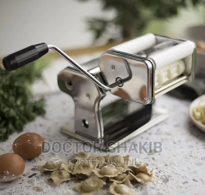 Kitchen Pasta Maker and Roller Machine