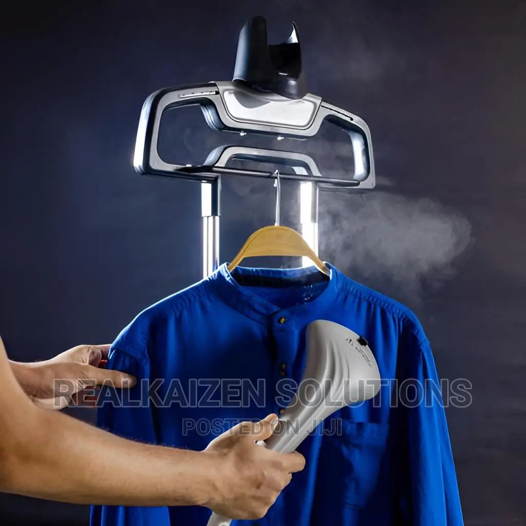 GEEPAS 2.6L 3-Steam Settings Garment Steamer 1800W