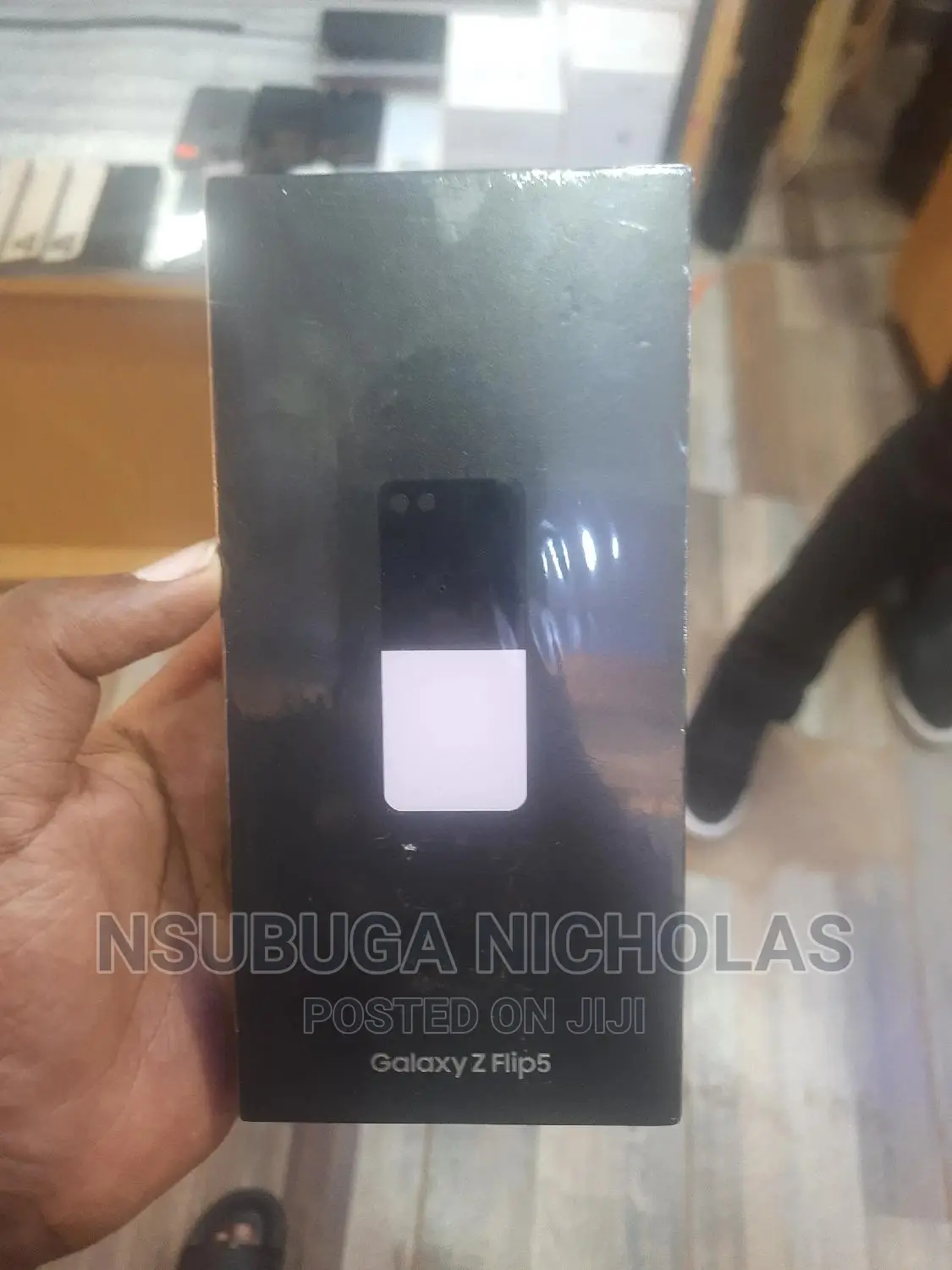 New Samsung Galaxy Z Flip 5 256 GB Purple