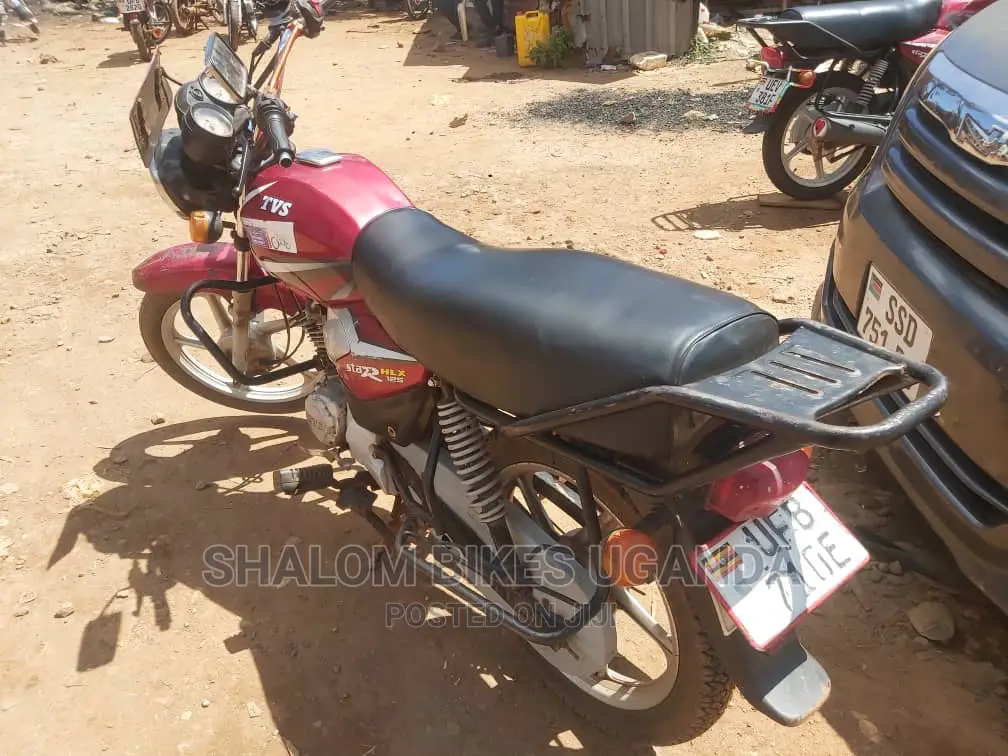 TVS HLX 125 2020 Red
