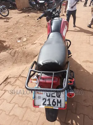 Yamaha Crux 2018 Red