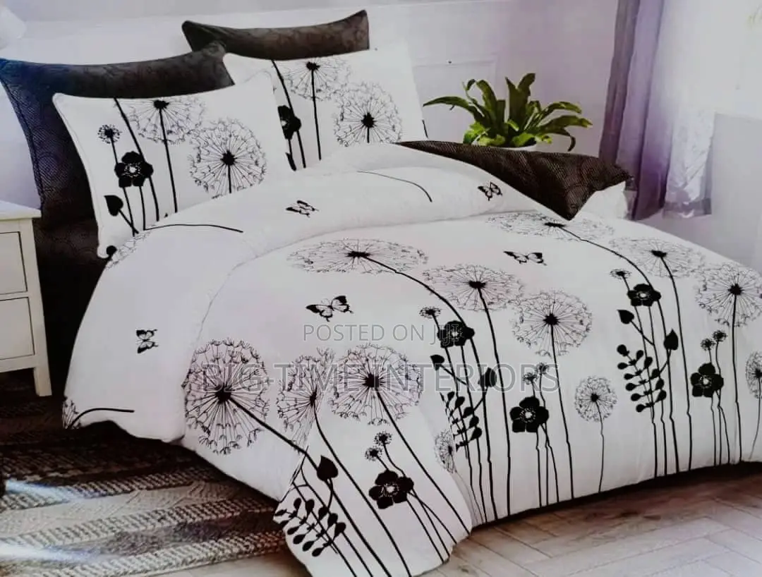 4pcs Cream Floral 6*6 Duvet/Bedcover