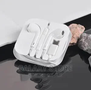 Usb C Headphones Type C Earphones With Mic and Volume Contro