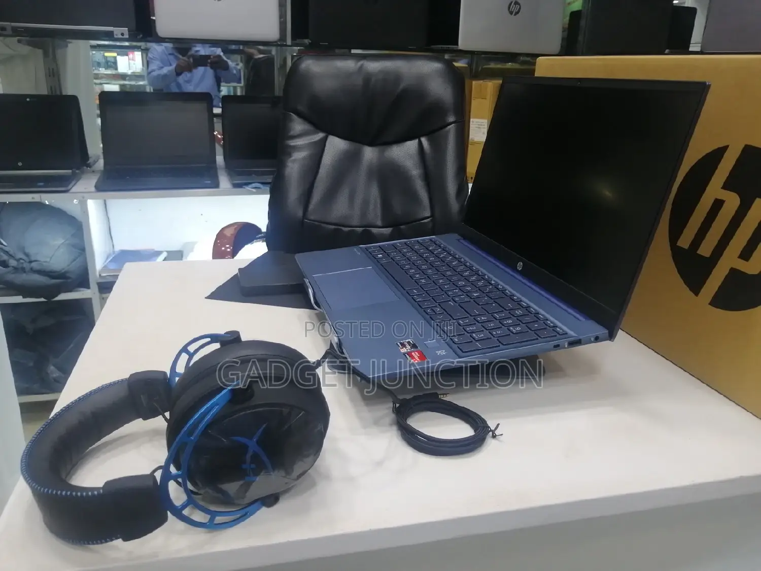 New Laptop HP Pavilion 15 8GB AMD Ryzen 5 SSD 256GB