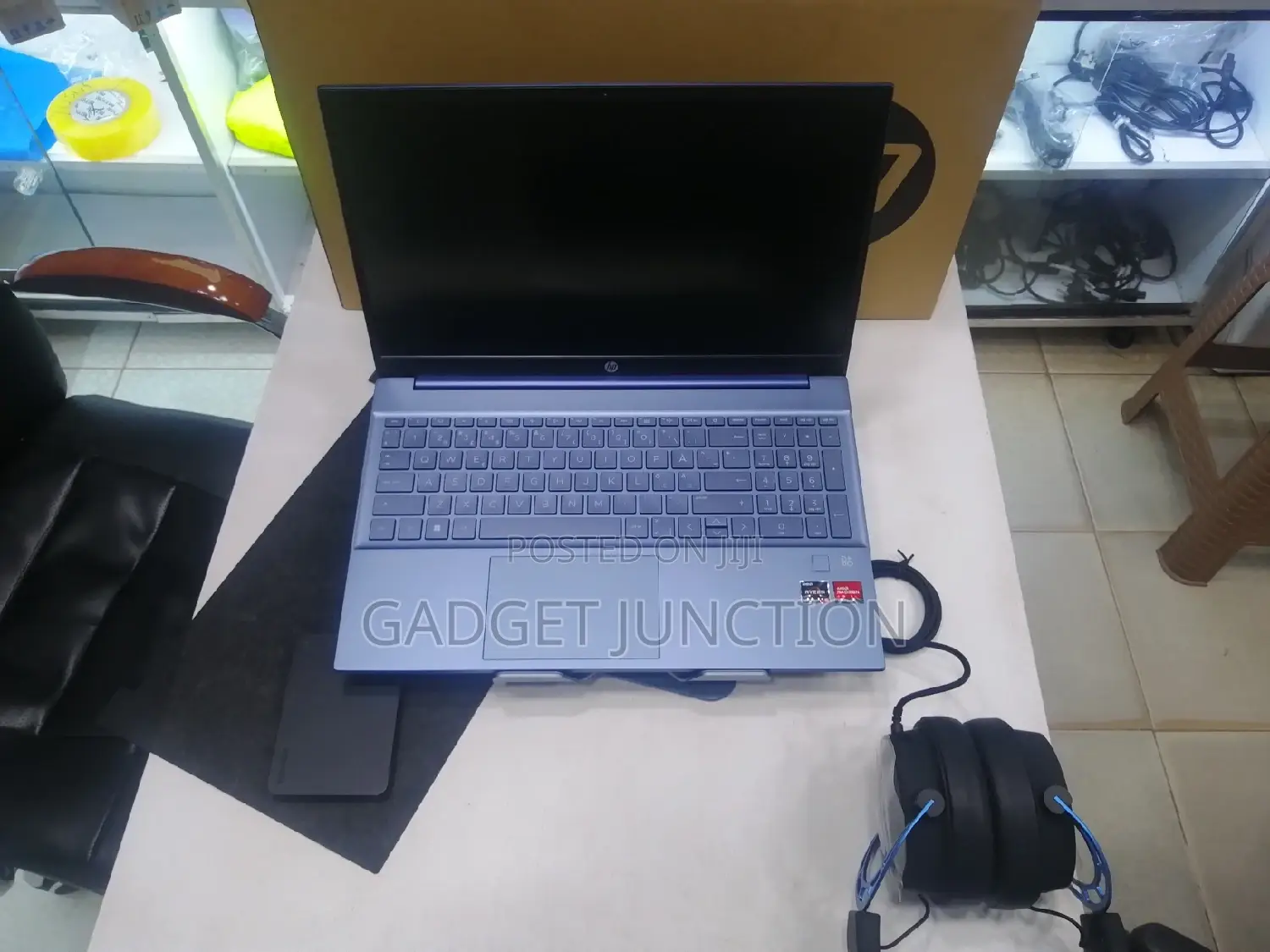 New Laptop HP Pavilion 15 8GB AMD Ryzen 5 SSD 256GB