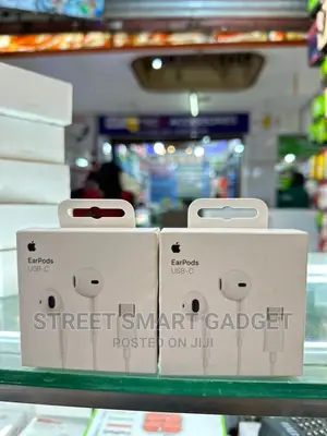 Apple Earphones Usb-C