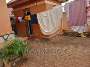 2bdrm House in Munyonyo, Division A for sale