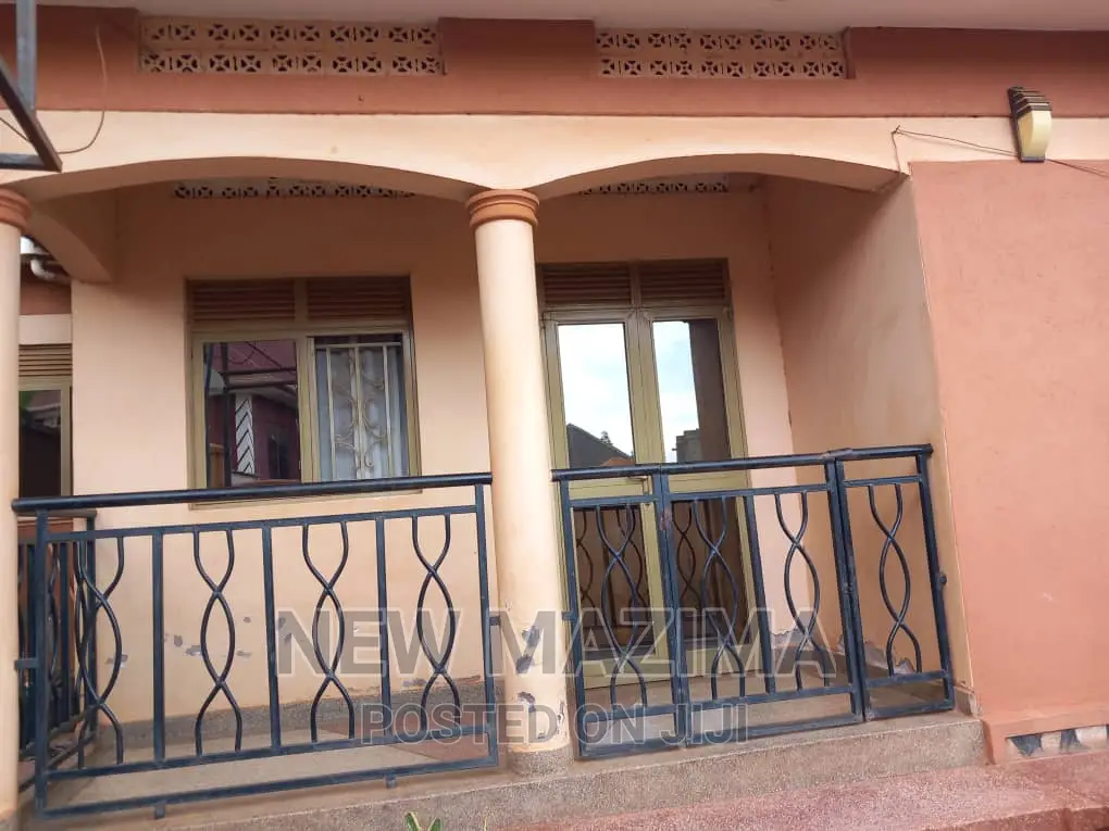 2bdrm House in Munyonyo, Division A for sale