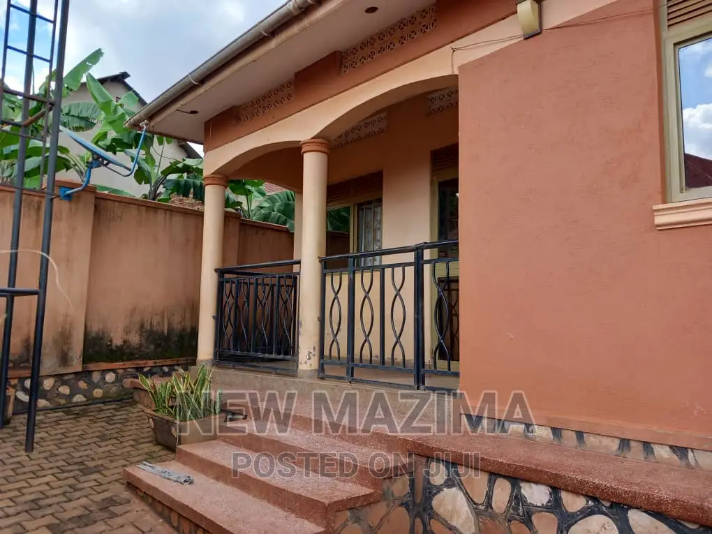 2bdrm House in Munyonyo, Division A for sale