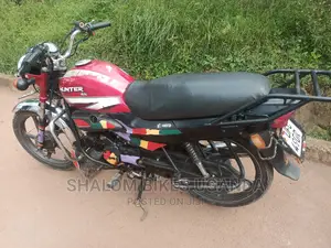Hero Hunter 125 2022 Red