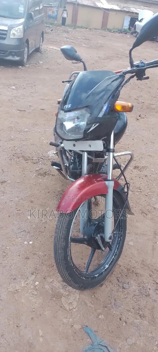 TVS HLX 125 2019 Black