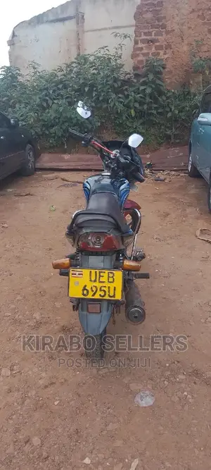 TVS HLX 125 2019 Black
