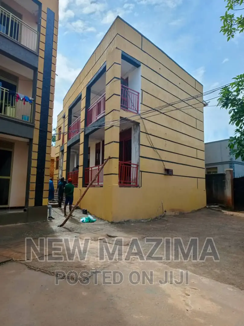 15bdrm Block of Flats in Seguku Heights, Central Division for sale