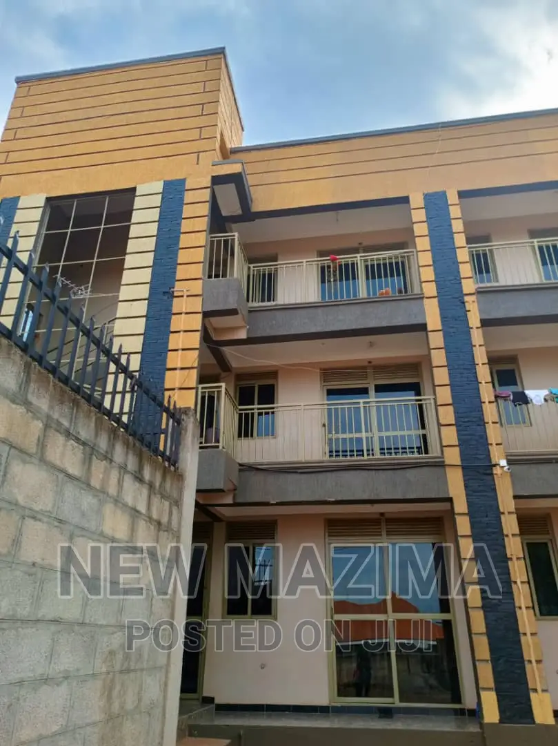 15bdrm Block of Flats in Seguku Heights, Central Division for sale