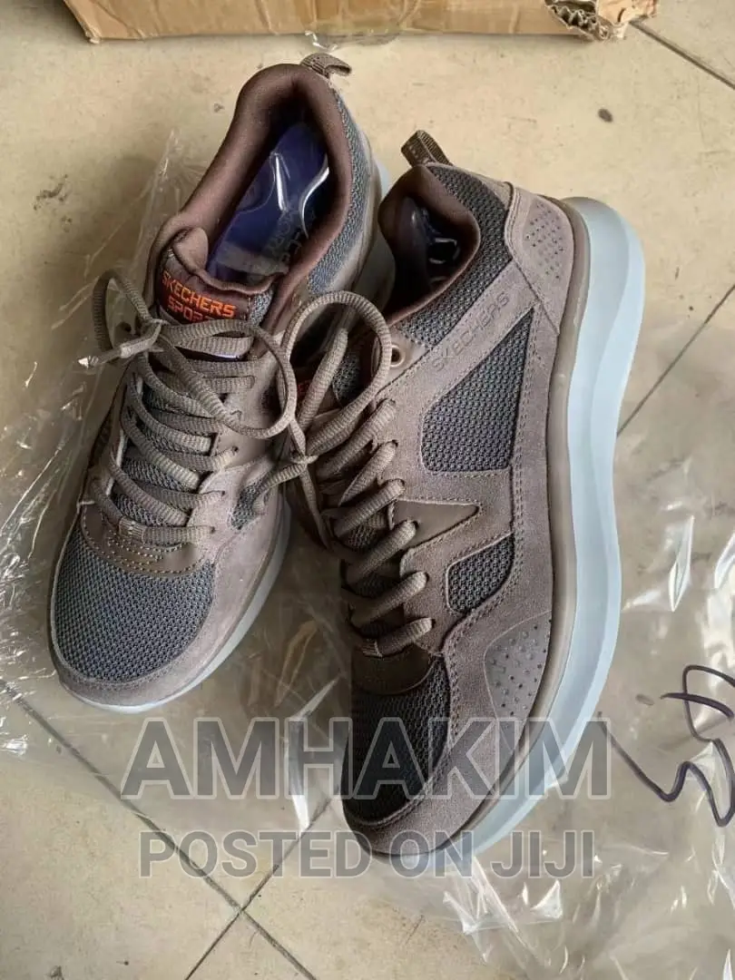 New Trainer Skechers in Stock