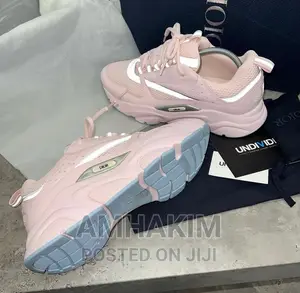 New Dior Sneakers in Stock