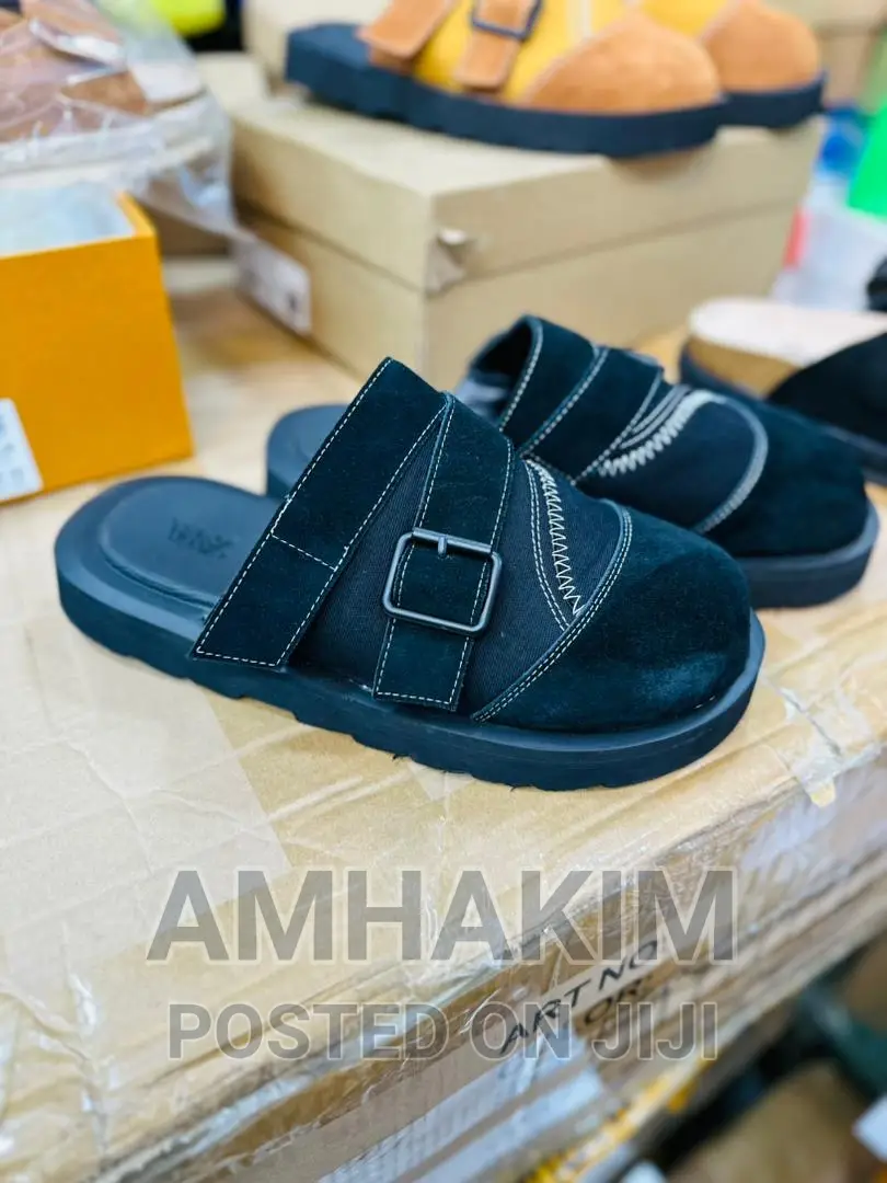 New Zara Slides in Stock