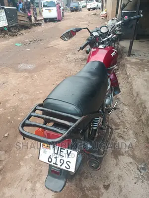 TVS HLX 125 2017 Red