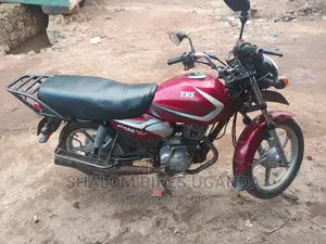 TVS HLX 125 2017 Red