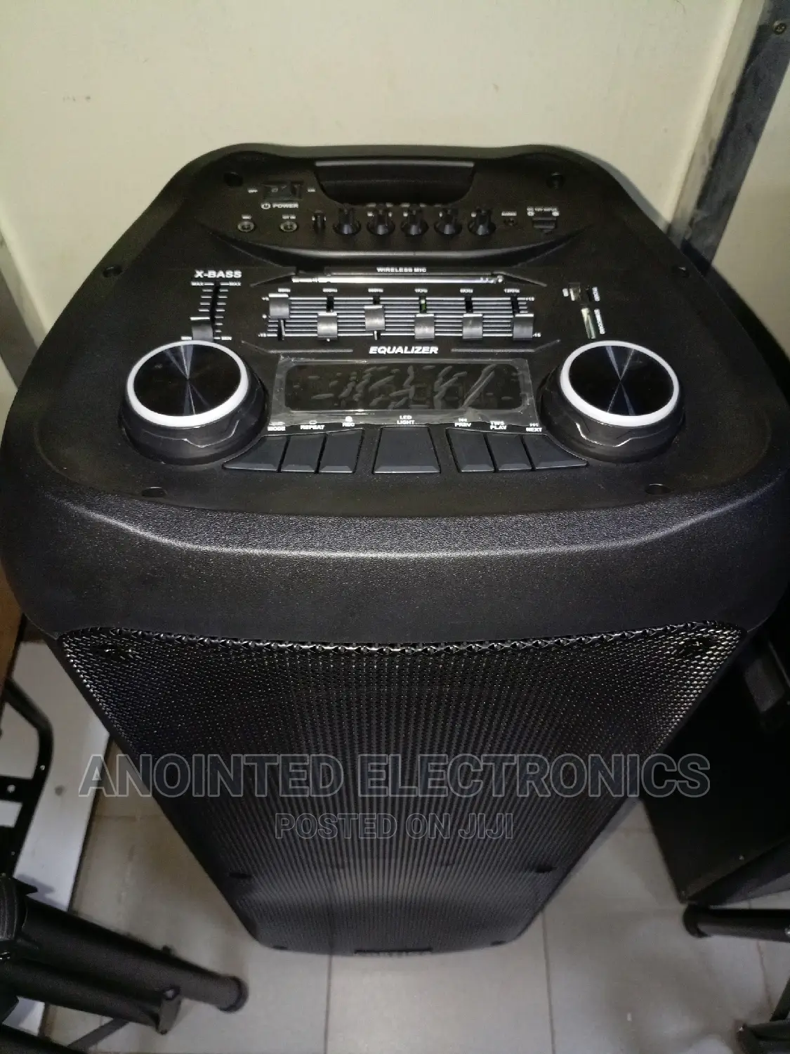 Cortina Speaker Manyi