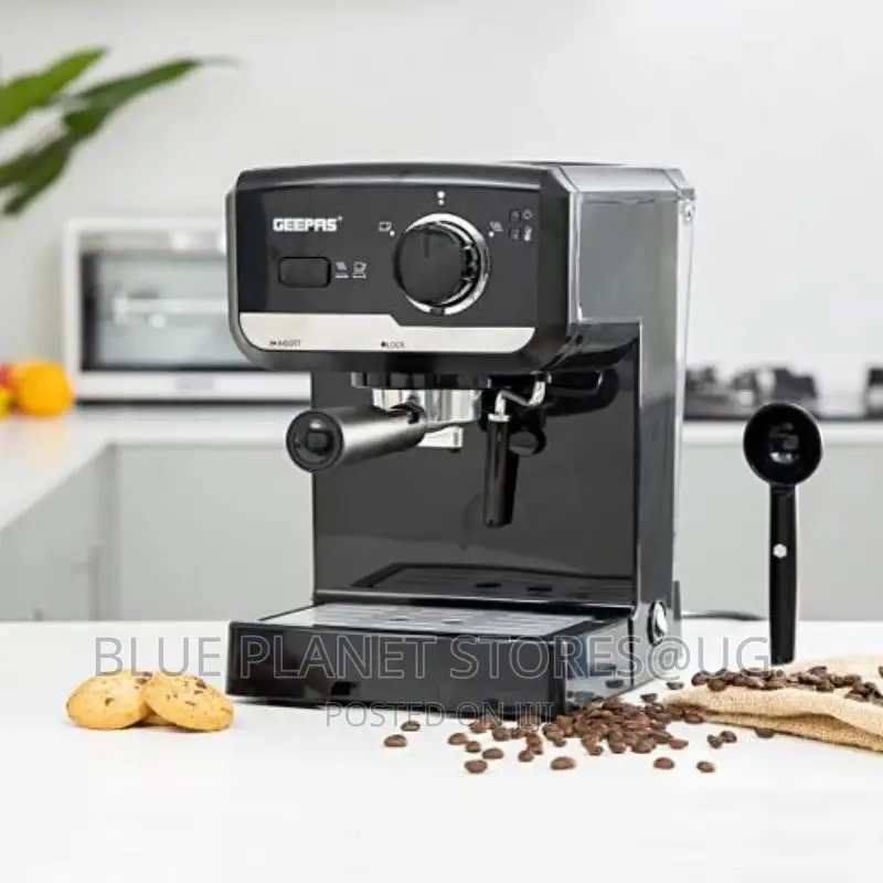 GEEPAS 1.25litre/15 Bars Cappucino Coffee Makers \\ GCM41507