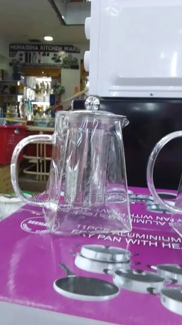 Glass Kettle Transparent