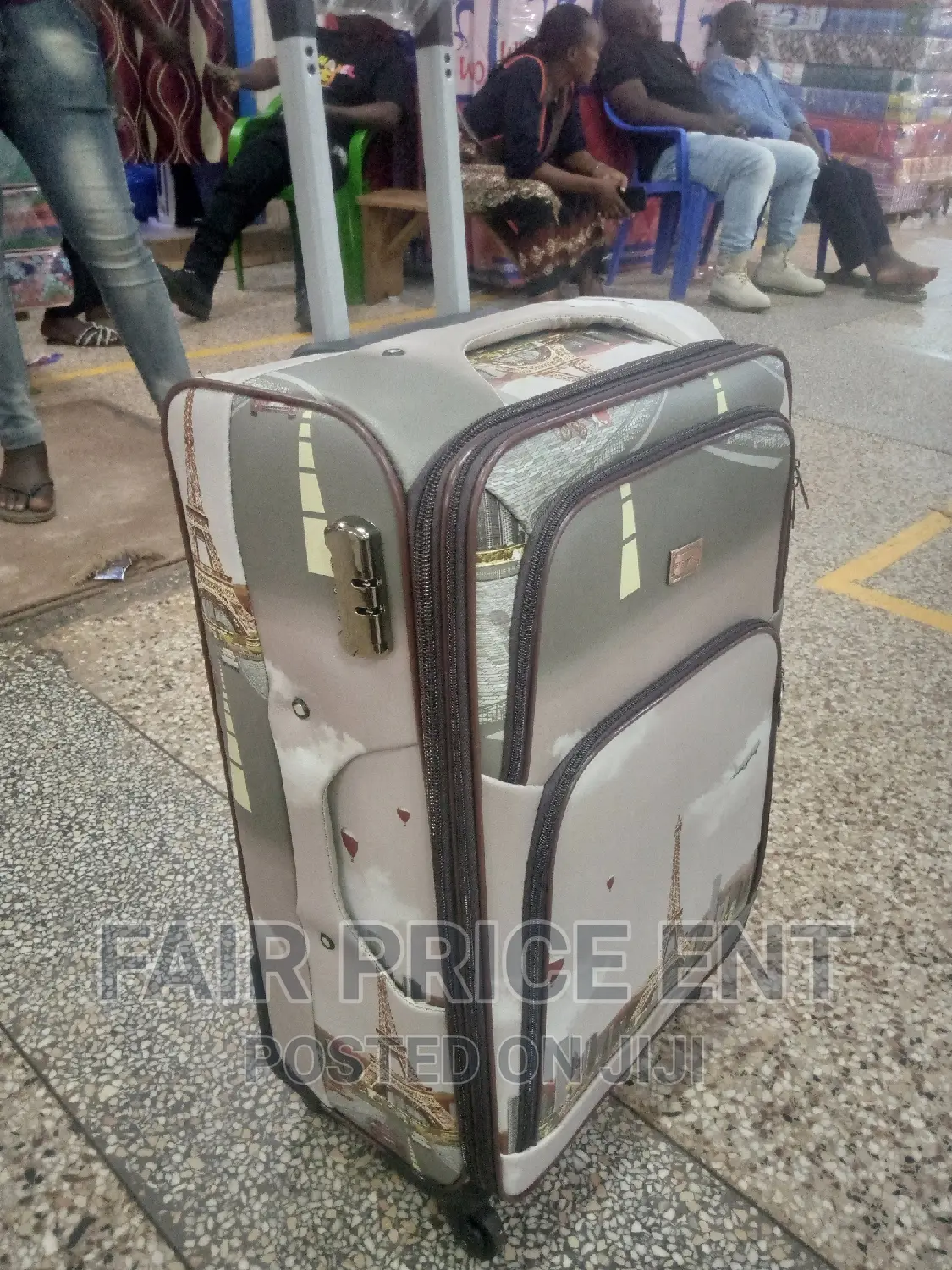 Adventure Original Leather Suitcase.Medium.( Brown)
