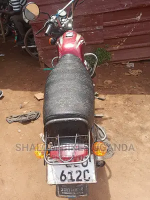 Bajaj Boxer 100 2017 Red