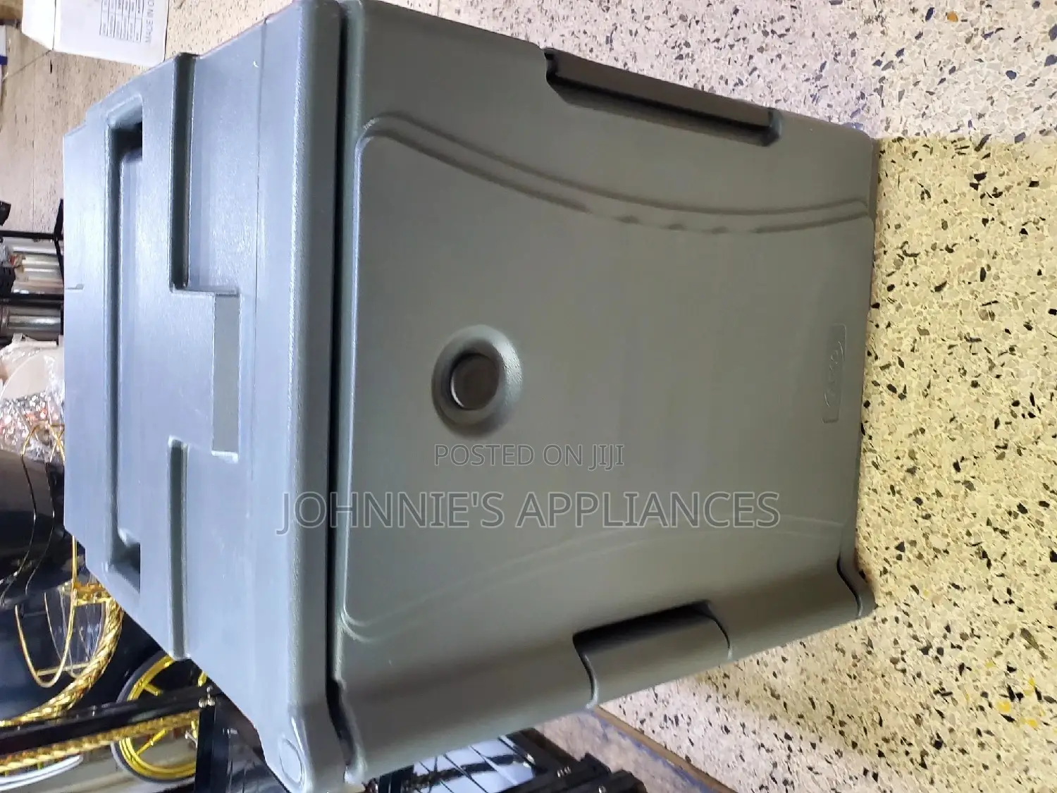 Food Warmer or Storage Containers With Inserts