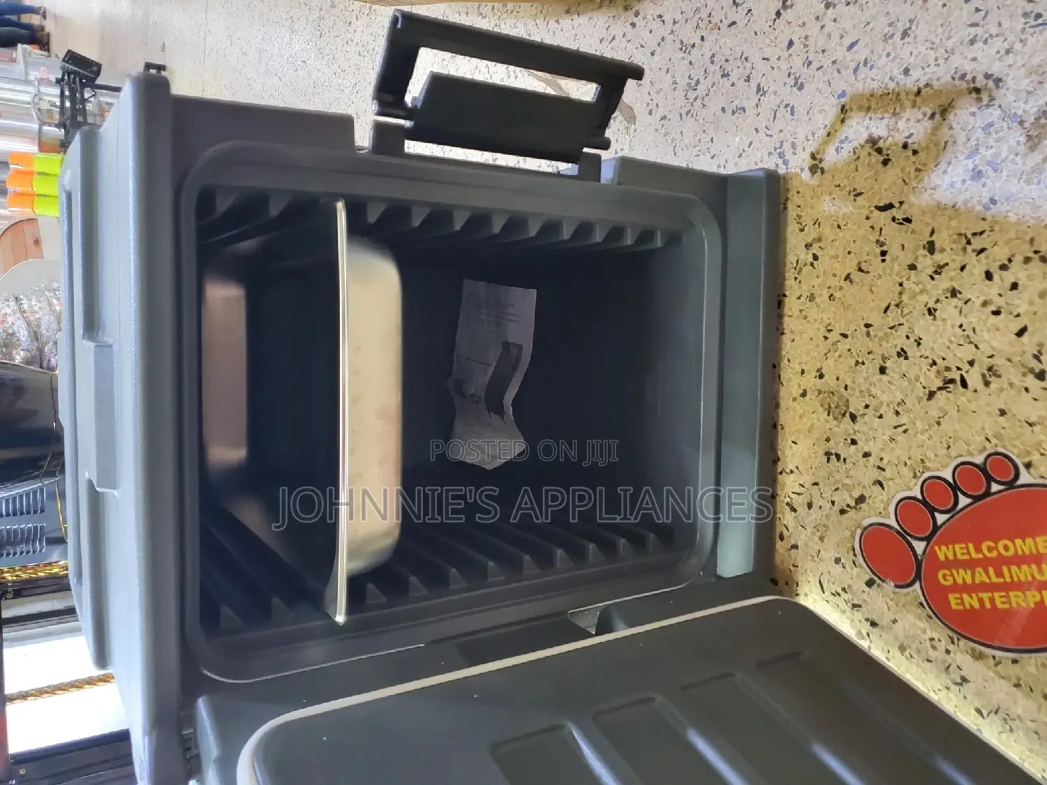 Food Warmer or Storage Containers With Inserts