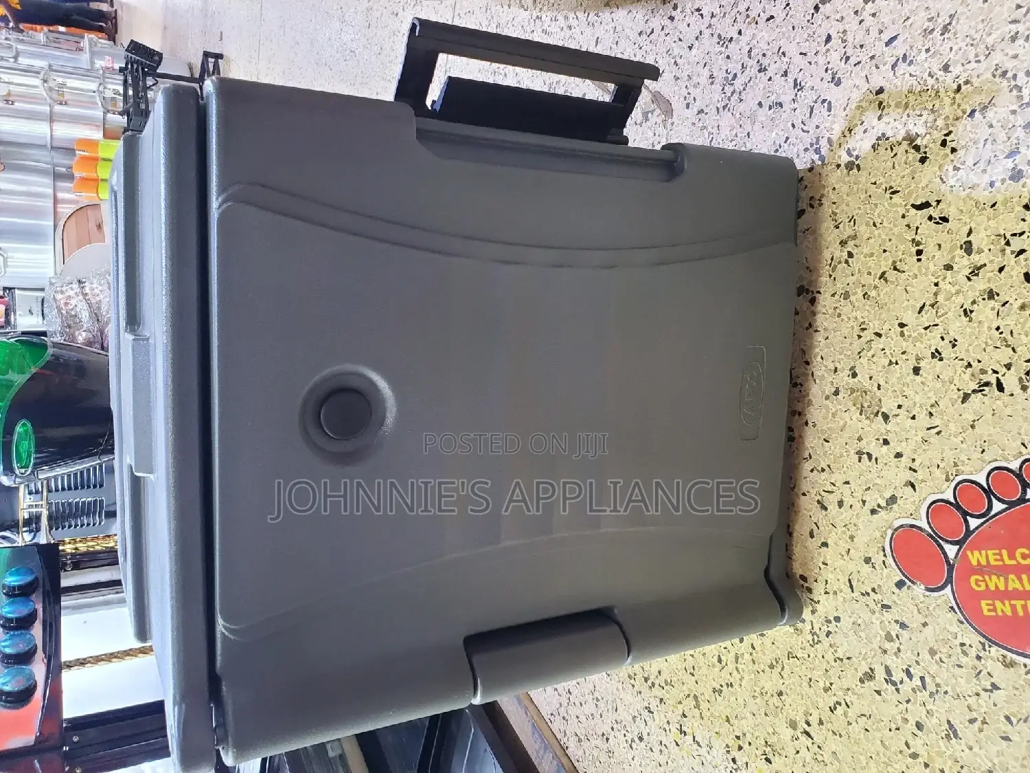 Food Warmer or Storage Containers With Inserts