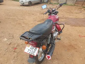 TVS HLX 125 2020 Red
