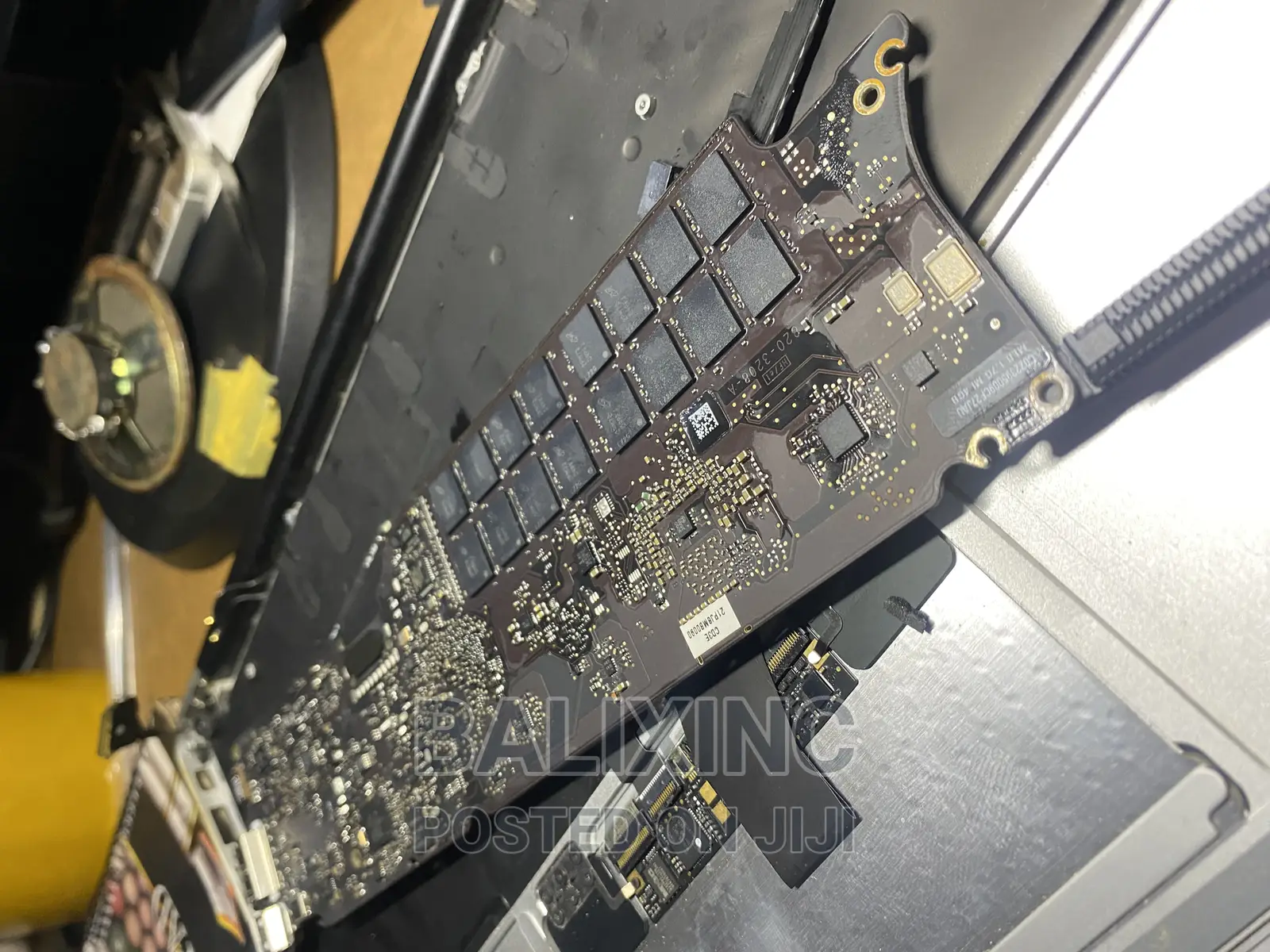 Service and Repair for Apple Computers,iPhones,iPads