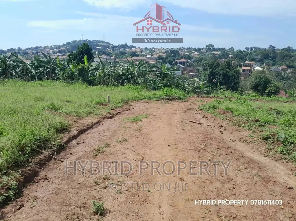 Prime Plots for Sale at Kayunga~Wakiso Estate~Hoima Road II.