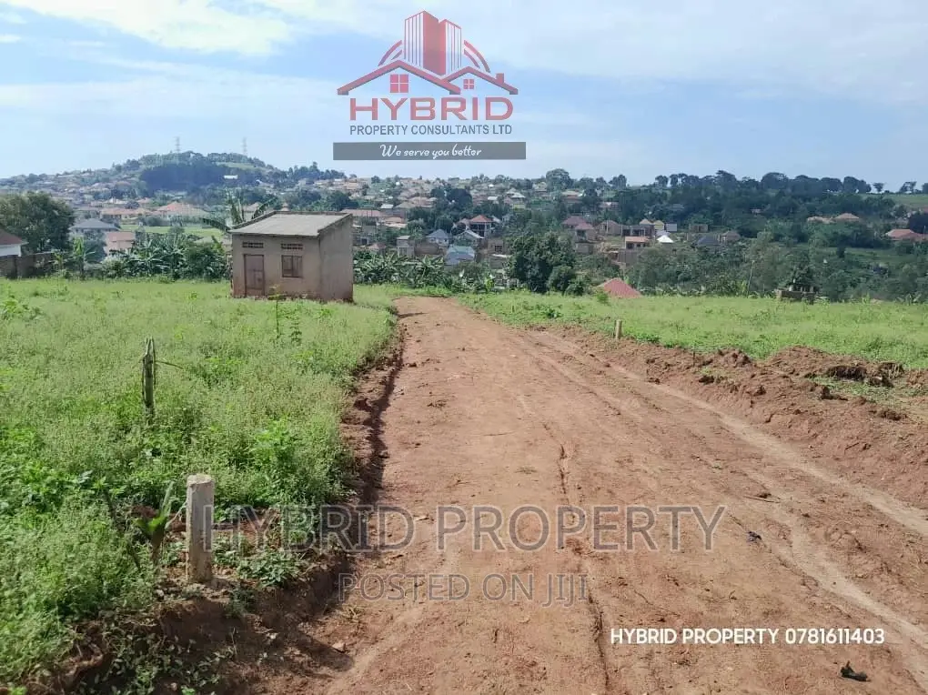 Prime Plots for Sale at Kayunga~Wakiso Estate~Hoima Road II.