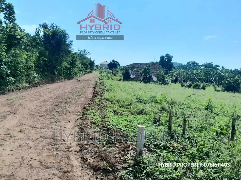 Prime Plots for Sale at Kayunga~Wakiso Estate~Hoima Road II.