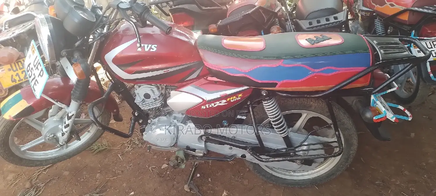 New TVS HLX 125 2023 Red