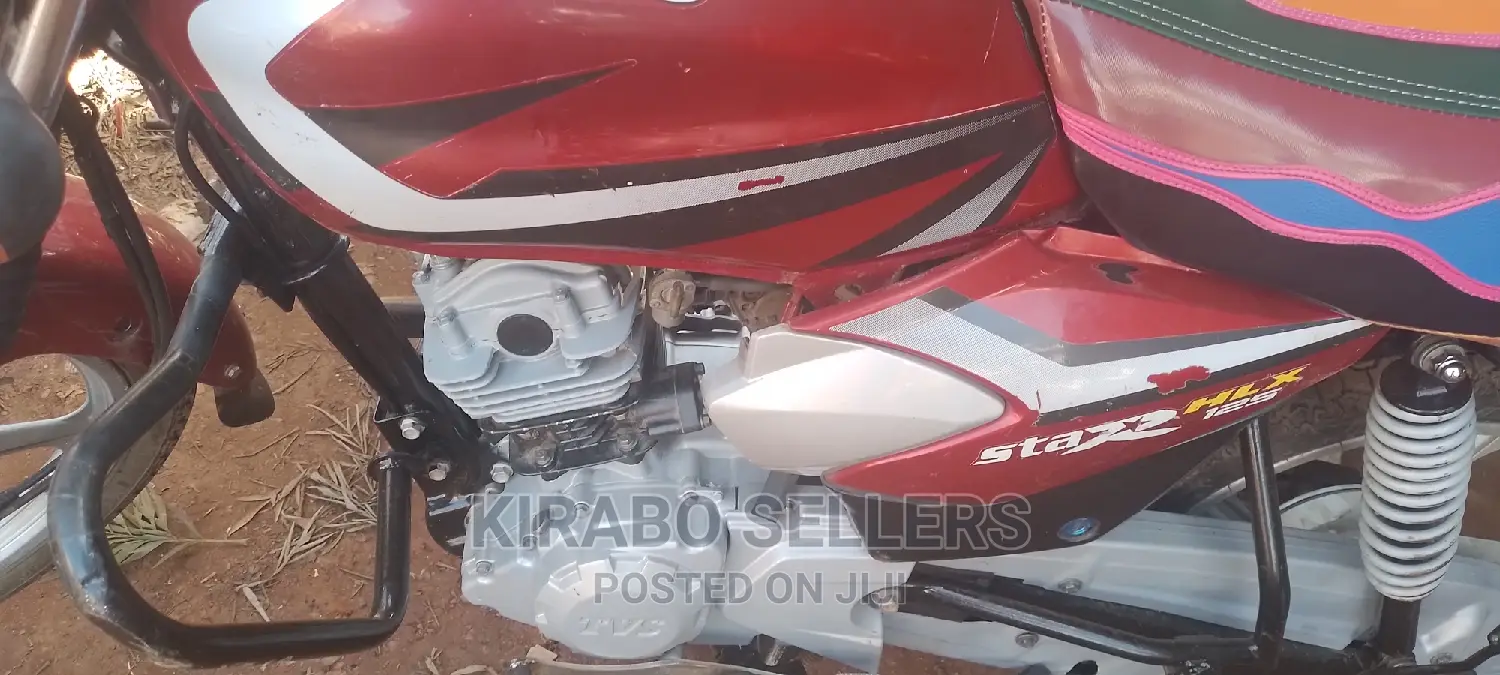 New TVS HLX 125 2023 Red